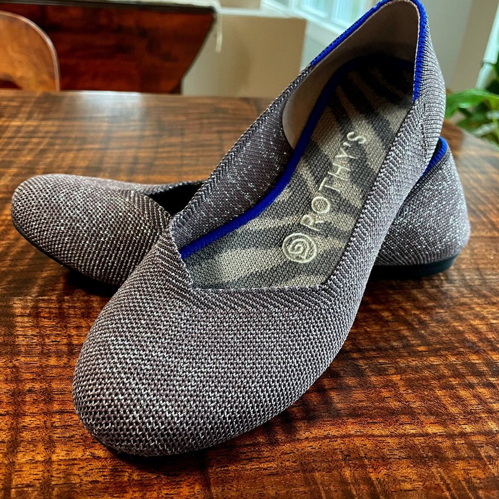 Rare Metallic Twilight Shimmer Silver Neutral Purple-Gray Rothys Flat Shoes 6.5